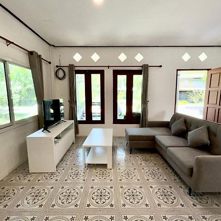 Modern Sunset Sea House Lam Sai Villa Ko Yao Noi Bagian luar foto